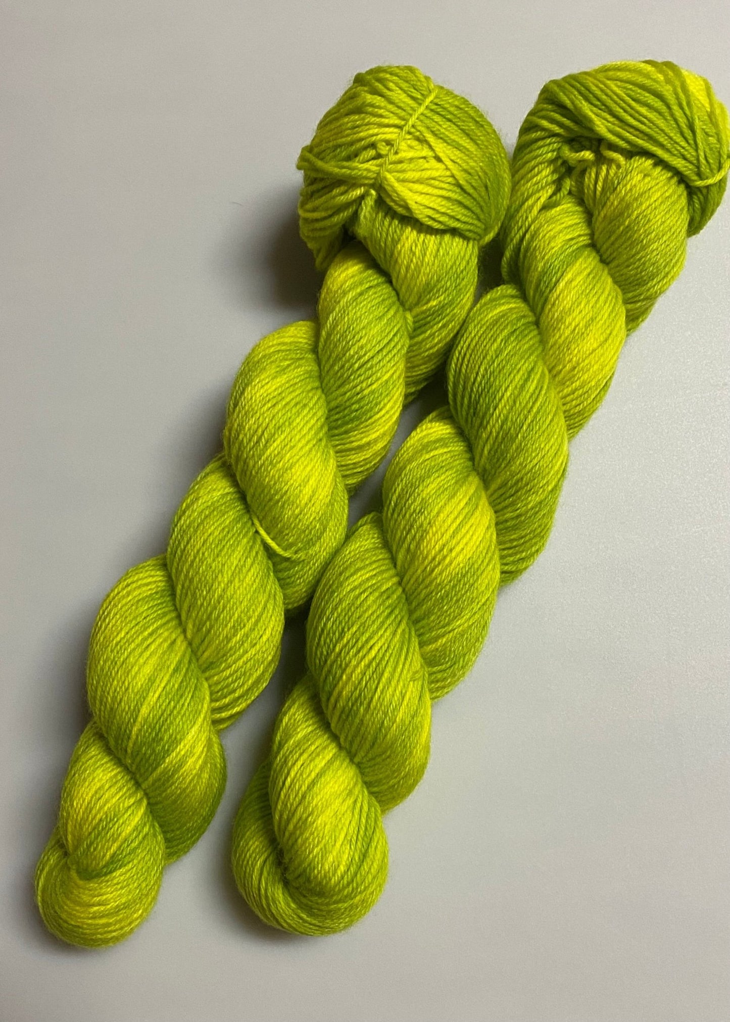 Fine Merino Socks 4 - fach handgefärbt ca. 50g - Sonjas Wollanstalt