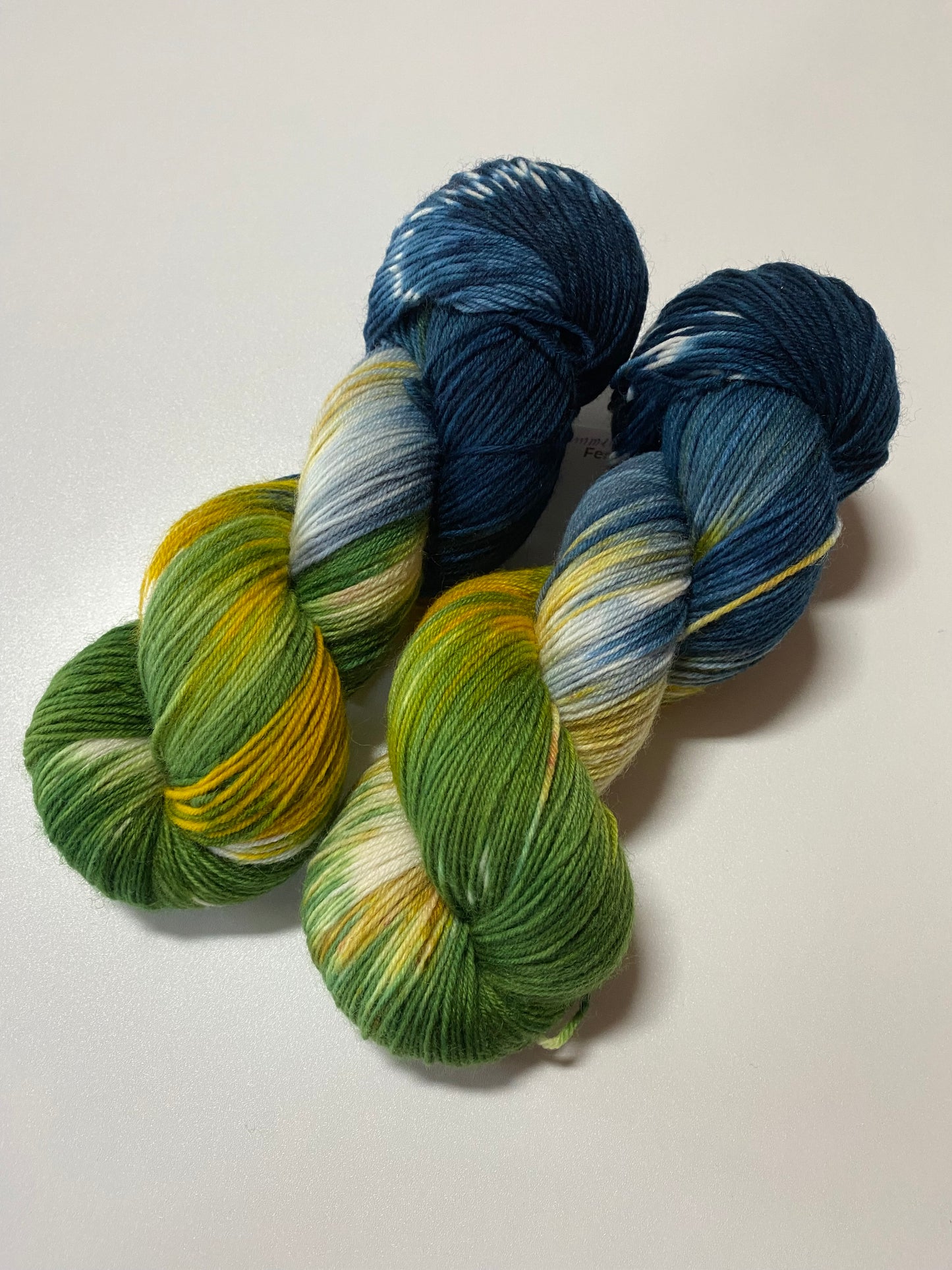 Fernersowo handgefärbte Wolle 4-fach