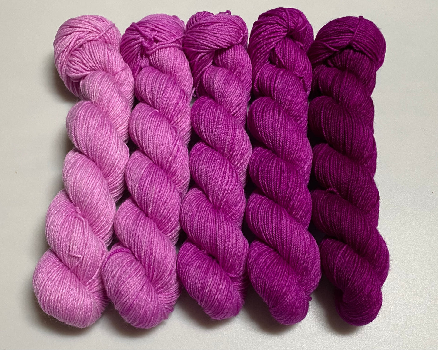 Fine Merino Socks 4-fach handgefärbt ca. 50g Set
