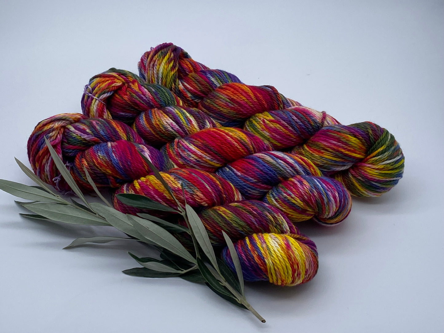 Merino 166 handgefärbtes Merinogarn 100g