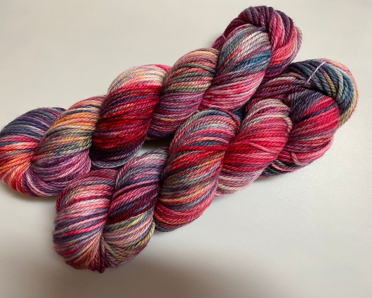 Merino 166 handgefärbtes Merinogarn 100g