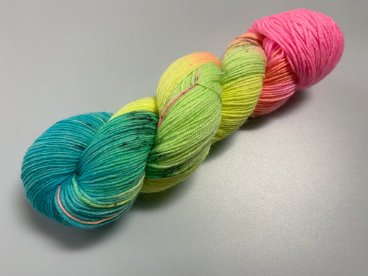Basicsocks handgefärbte Sockenwolle