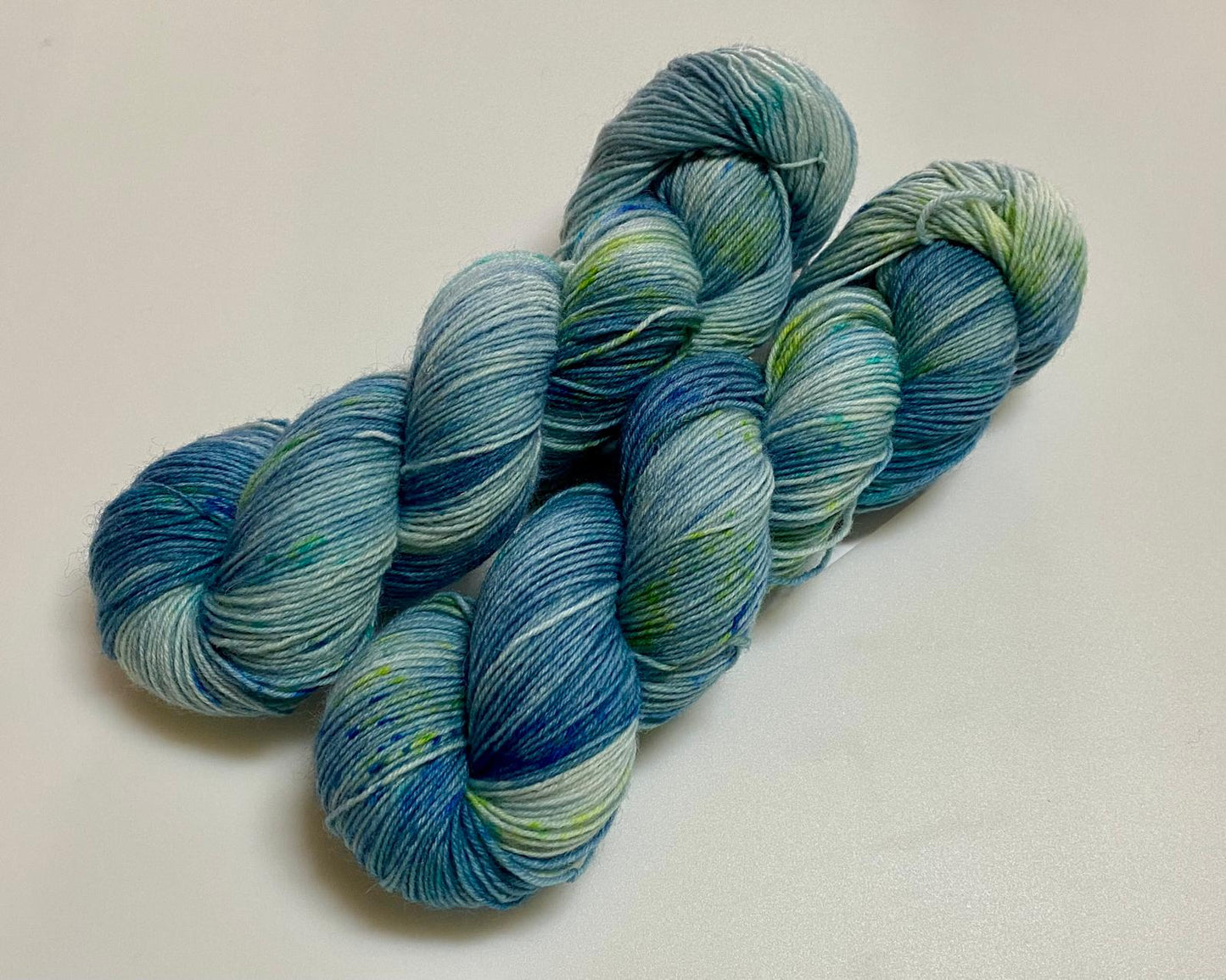 Basicsocks handgefärbte Sockenwolle