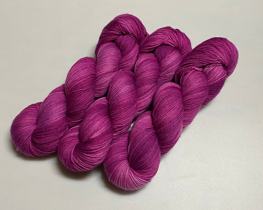 Fine Merino Socks 4 - fach 100g handgefärbte Wolle - Sonjas Wollanstalt