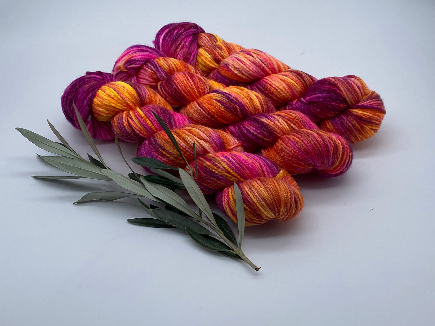 Merino Bambus DK handgefärbtes Merinogarn mit Bambusfaser