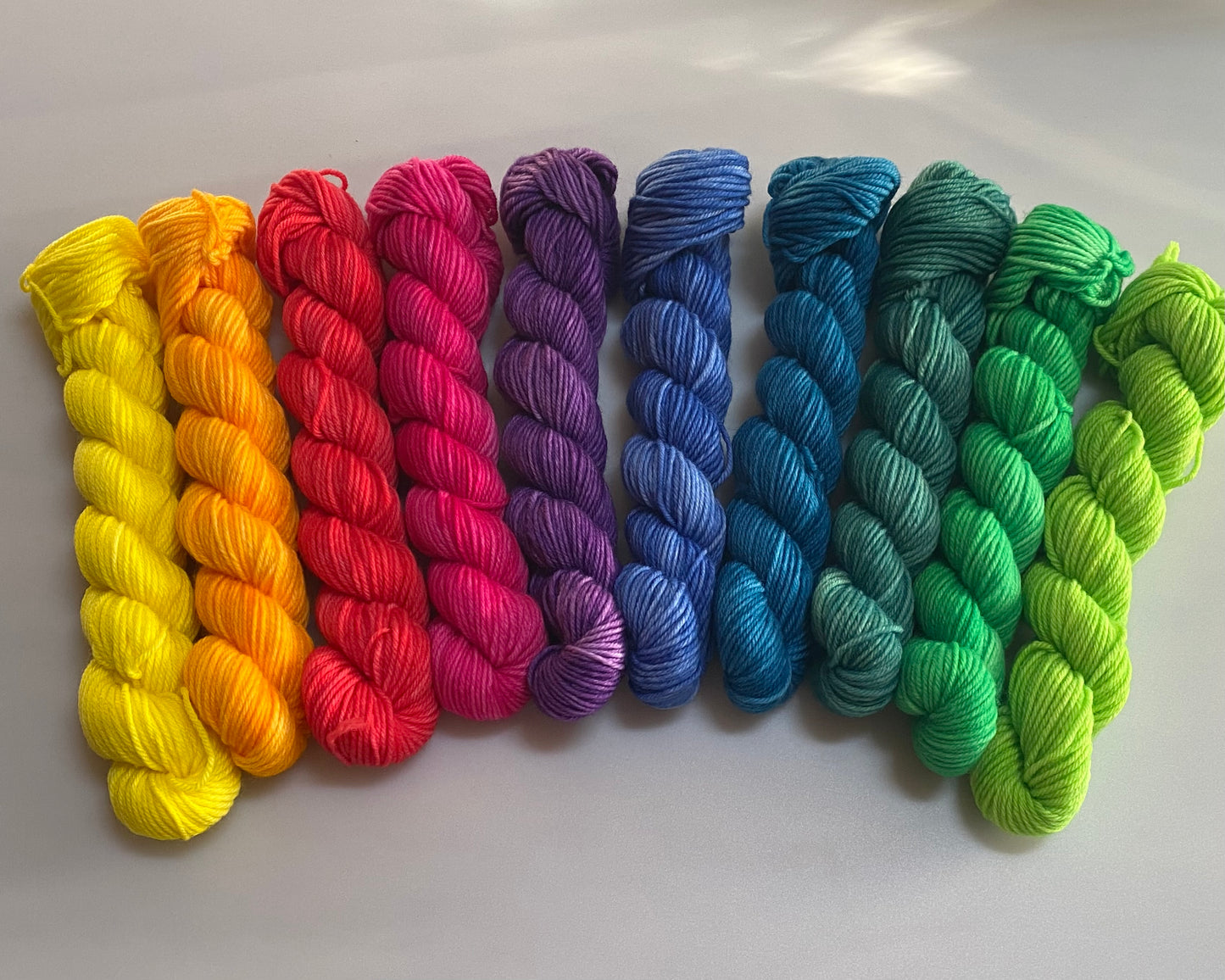 Fine Merino Socks ca. 20g handgefärbte Wolle