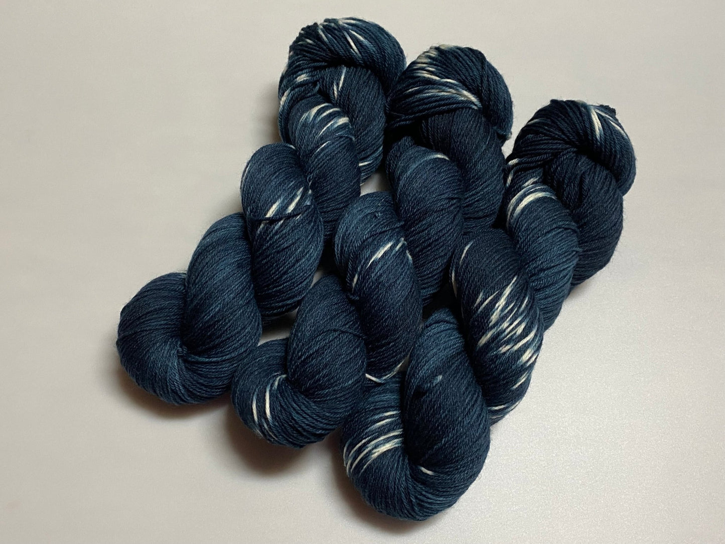 Hightwist, Handgefärbte Sockenwolle 4 Fach - Sonjas Wollanstalt