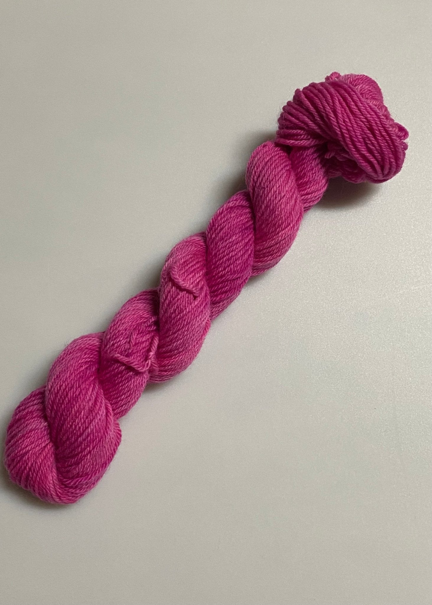 Fine Merino Socks ca. 20g handgefärbte Wolle - Sonjas Wollanstalt