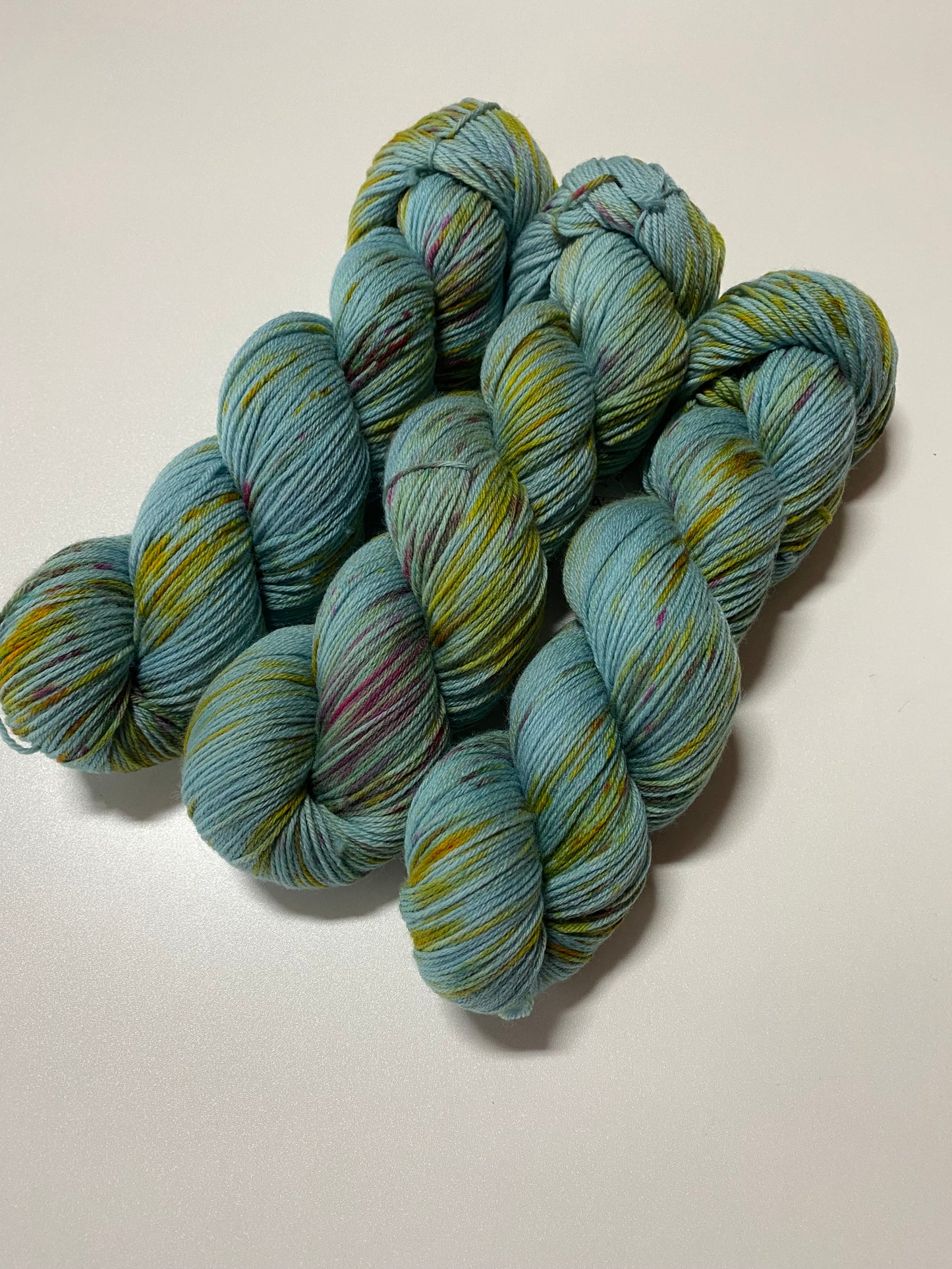 Hightwist, Handgefärbte Sockenwolle 4 Fach