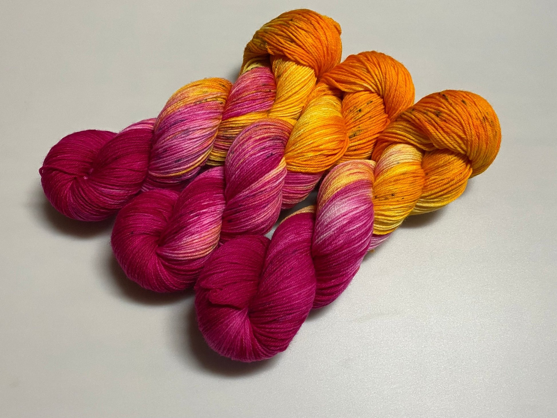 Hightwist, Handgefärbte Sockenwolle 4 Fach - Sonjas Wollanstalt