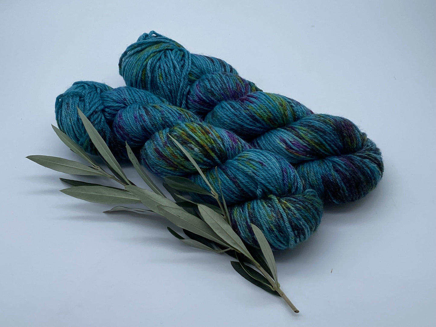 Merino Bambus DK handgefärbtes Merinogarn mit Bambusfaser