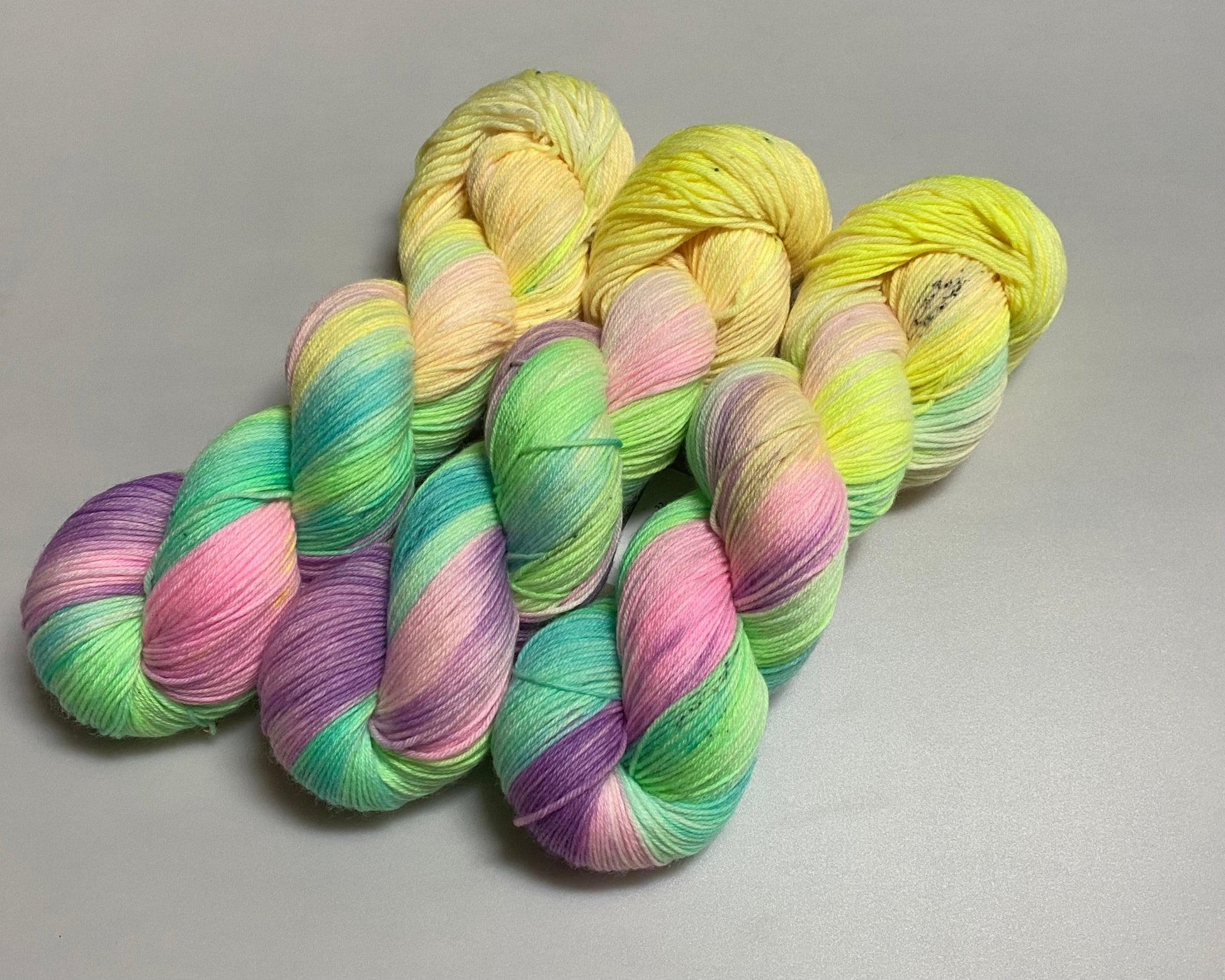 Fine Merino Socks 4 - fach 100g handgefärbte Wolle - Sonjas Wollanstalt