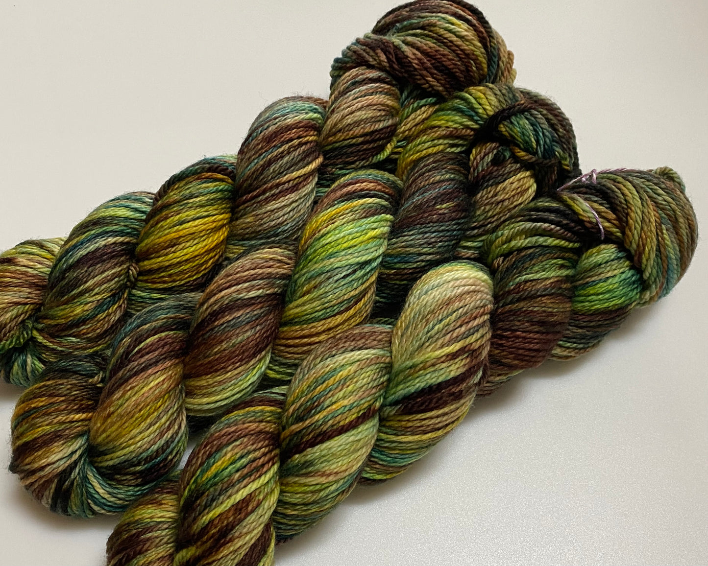 Merino 166 handgefärbtes Merinogarn 100g
