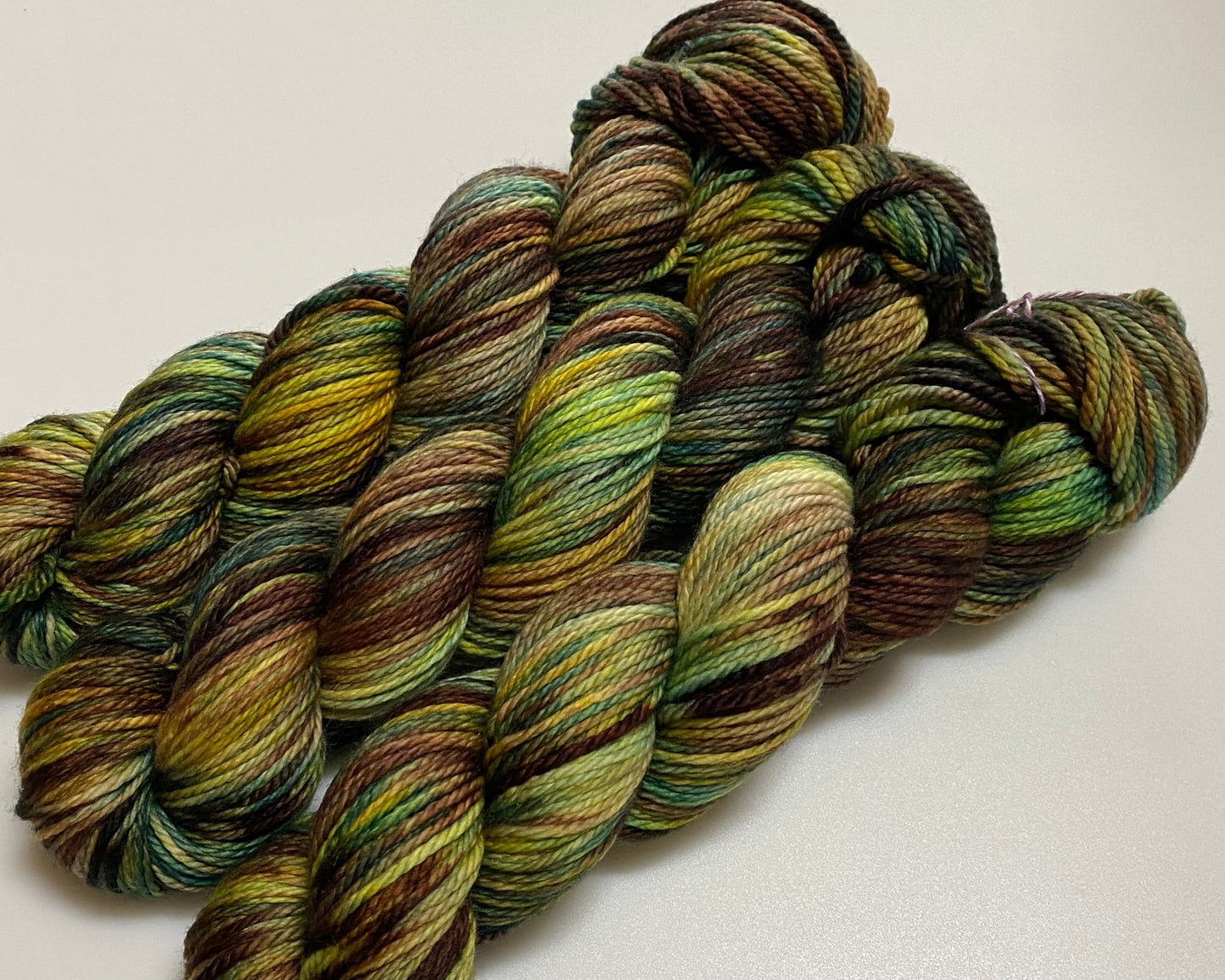 Merino 166 handgefärbtes Merinogarn 100g - Sonjas Wollanstalt