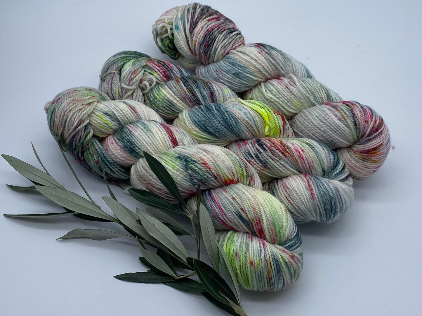 Rami Deluxe handgefärbte Wolle