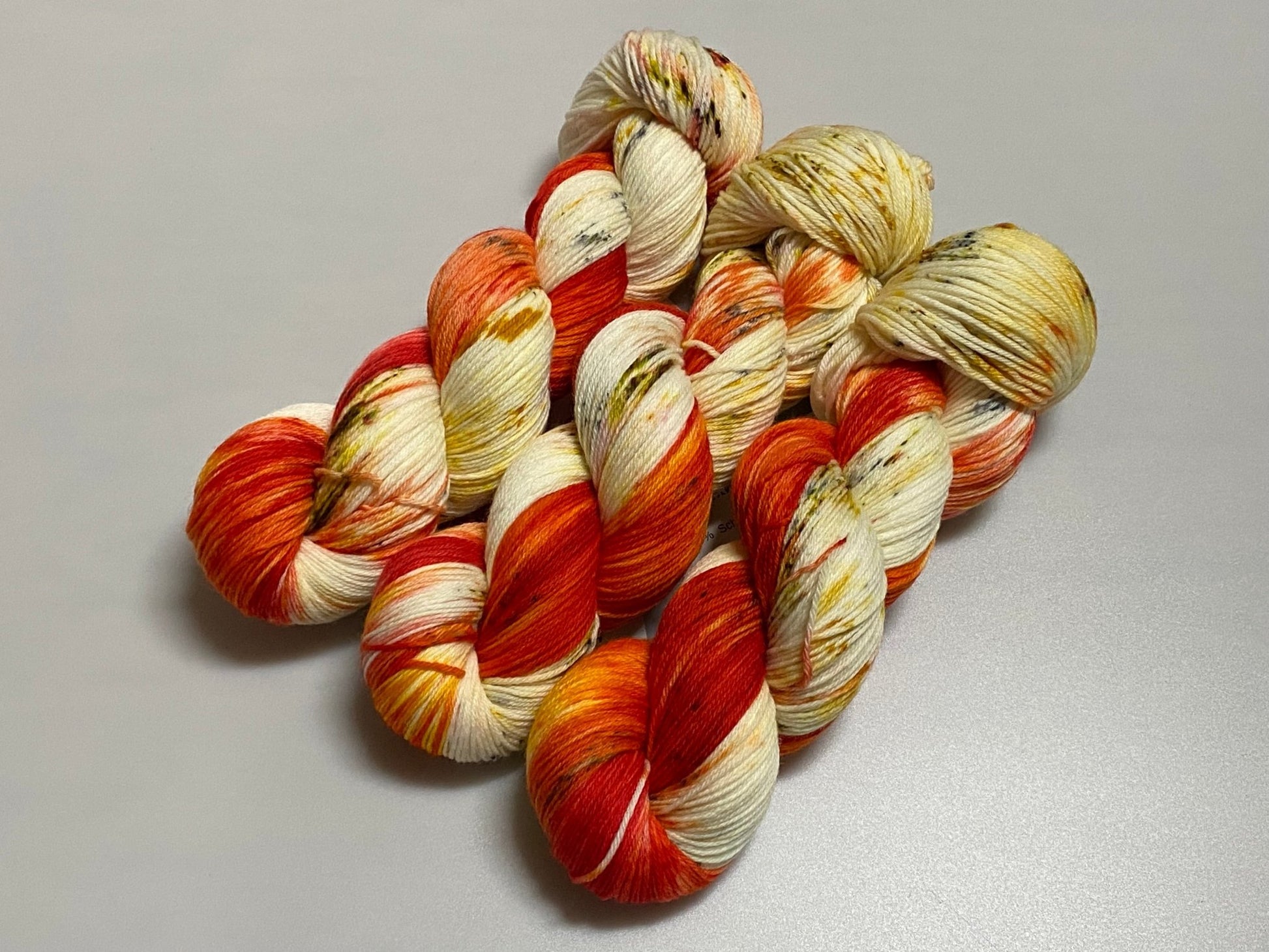 Hightwist, Handgefärbte Sockenwolle 4 Fach - Sonjas Wollanstalt