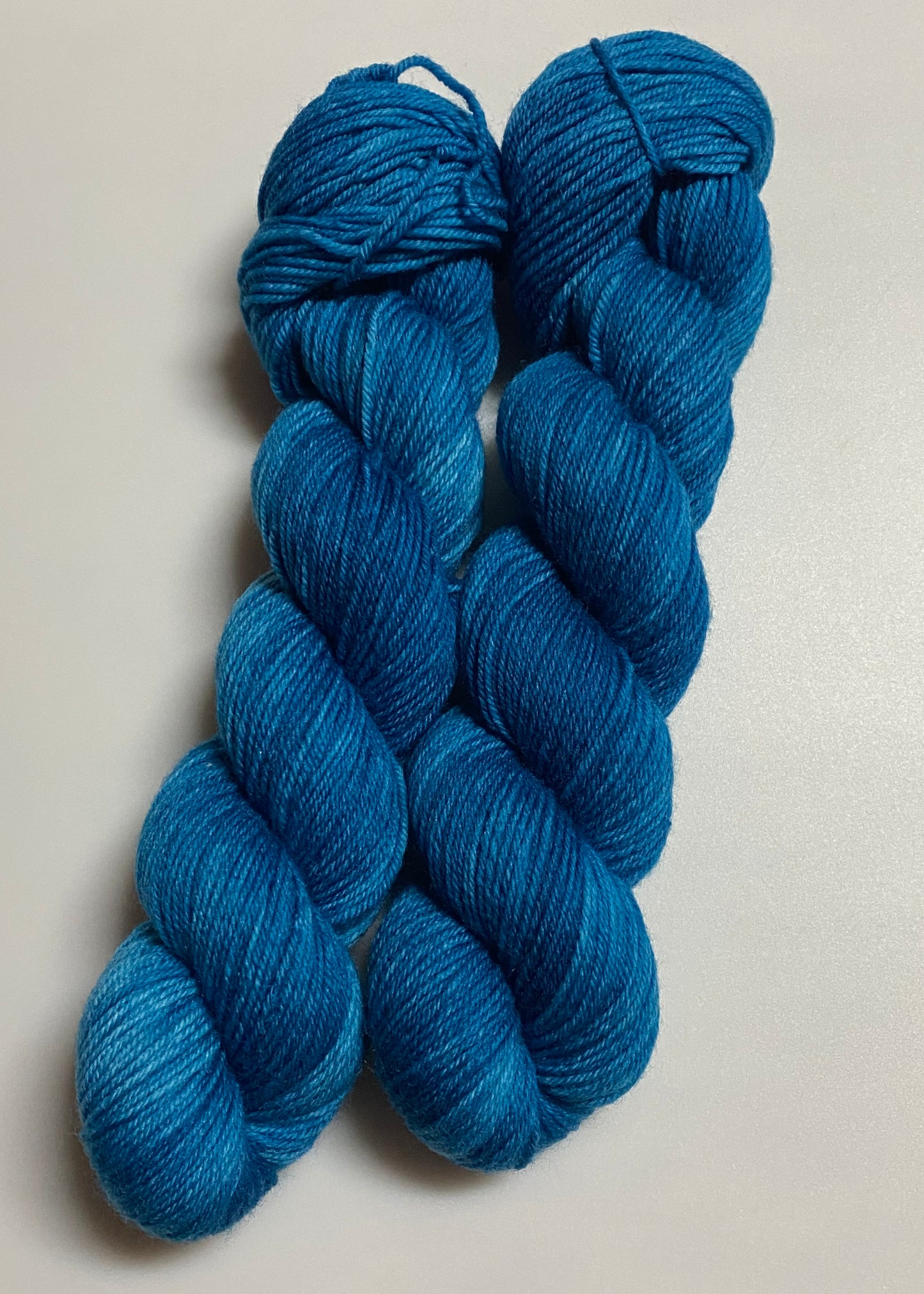 Fine Merino Socks 4-fach handgefärbt ca. 50g