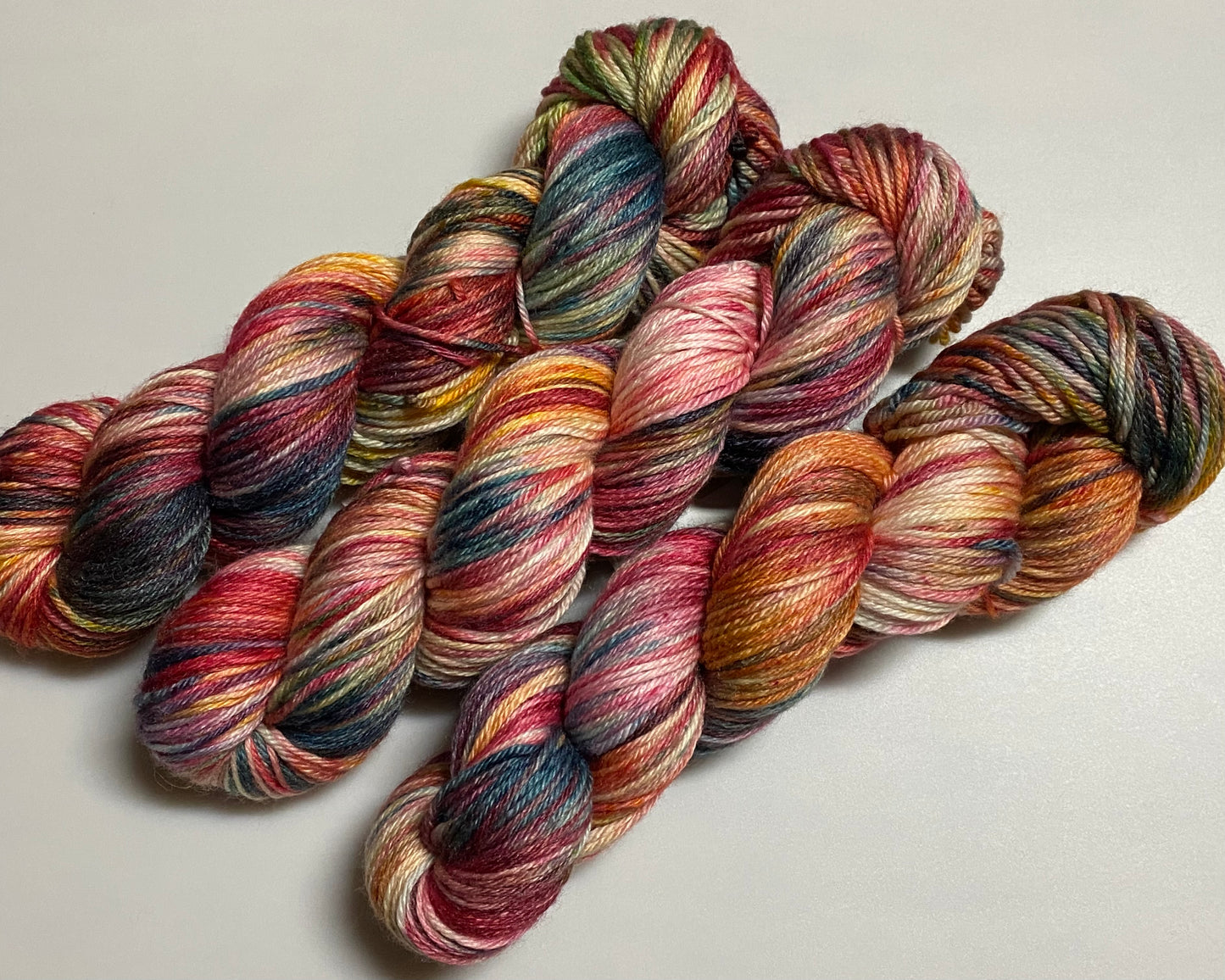 Merino Bambus DK handgefärbtes Merinogarn mit Bambusfaser