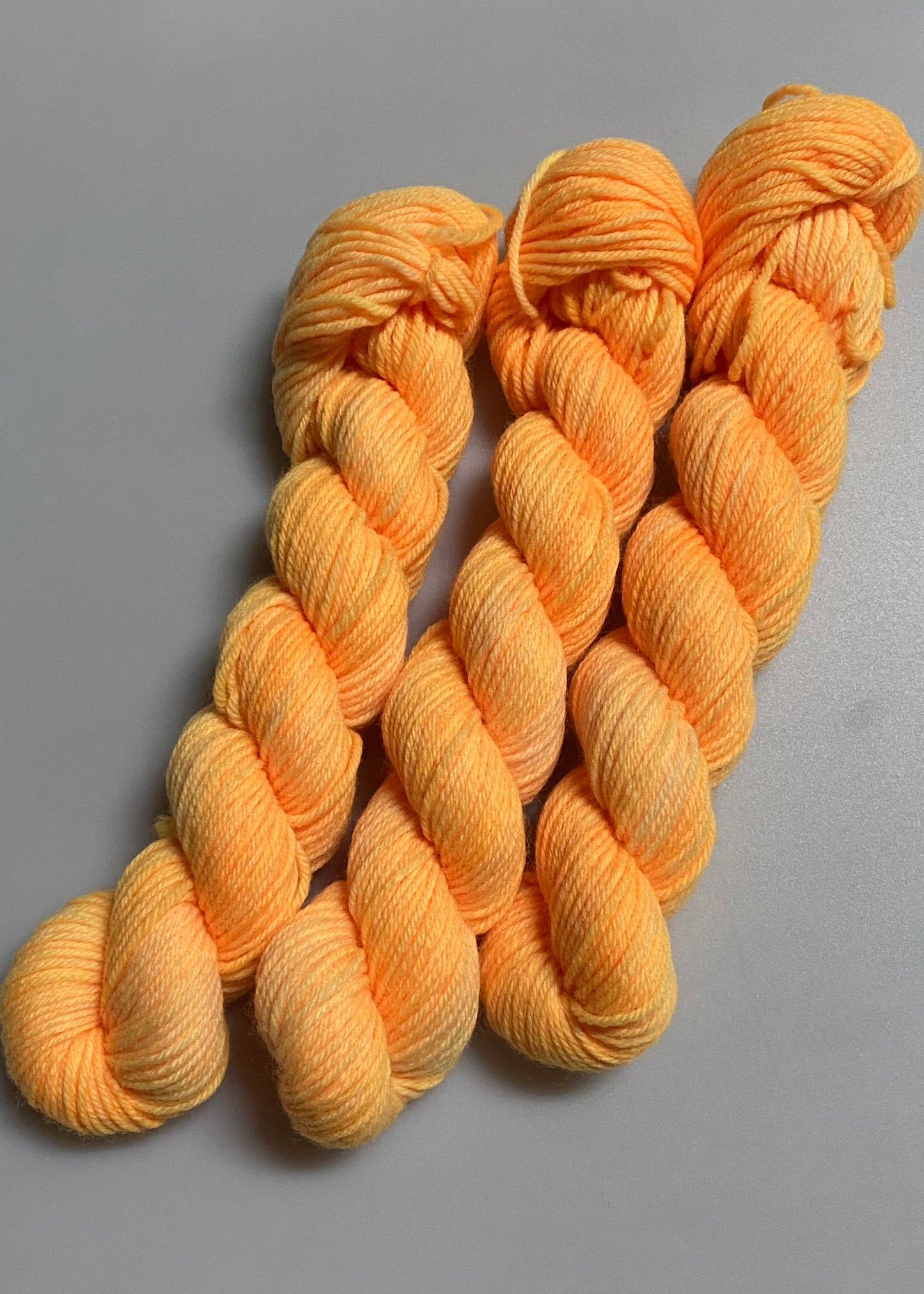 Fine Merino Socks ca. 20g handgefärbte Wolle
