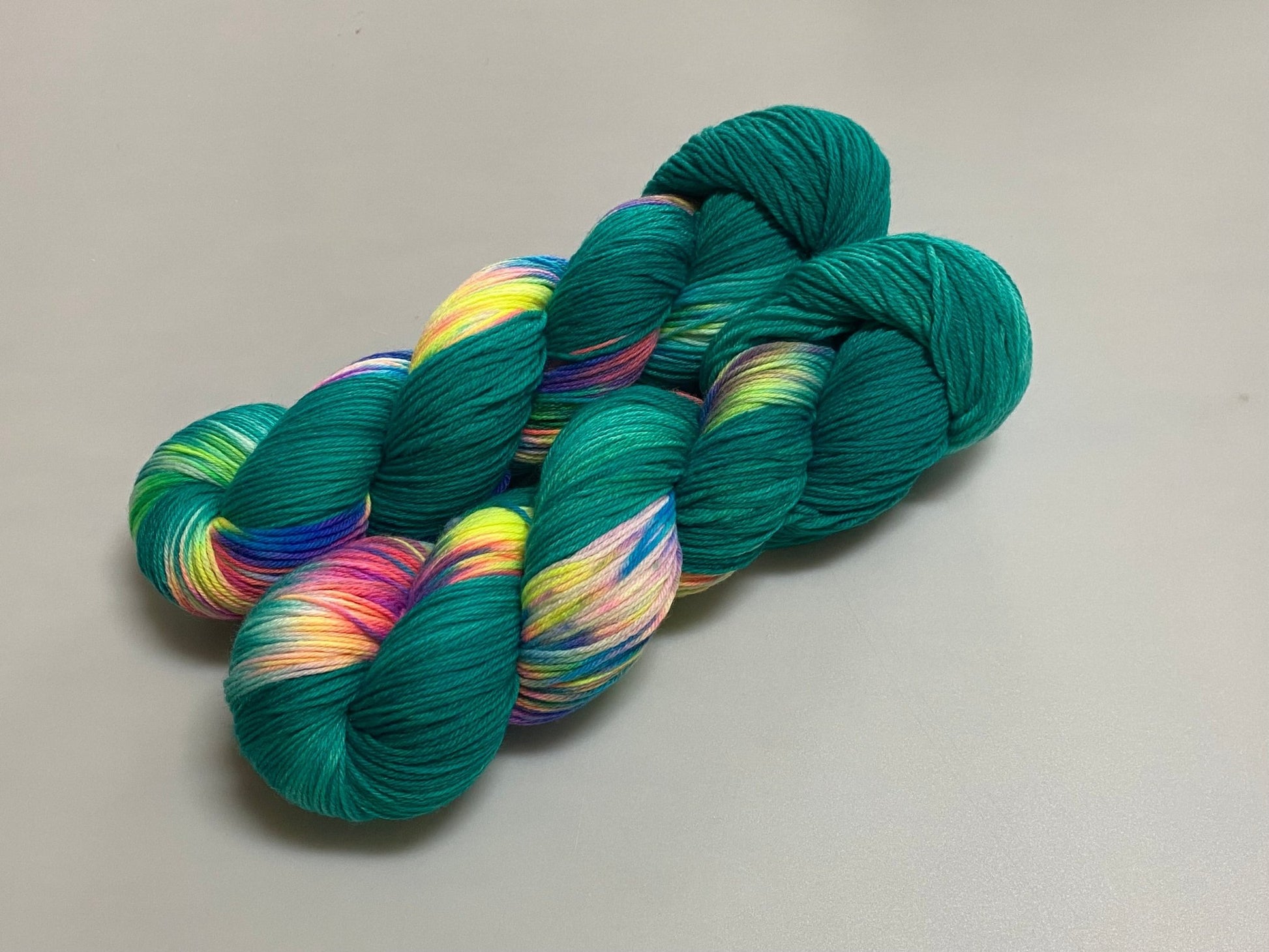 Hightwist, Handgefärbte Sockenwolle 4 Fach - Sonjas Wollanstalt