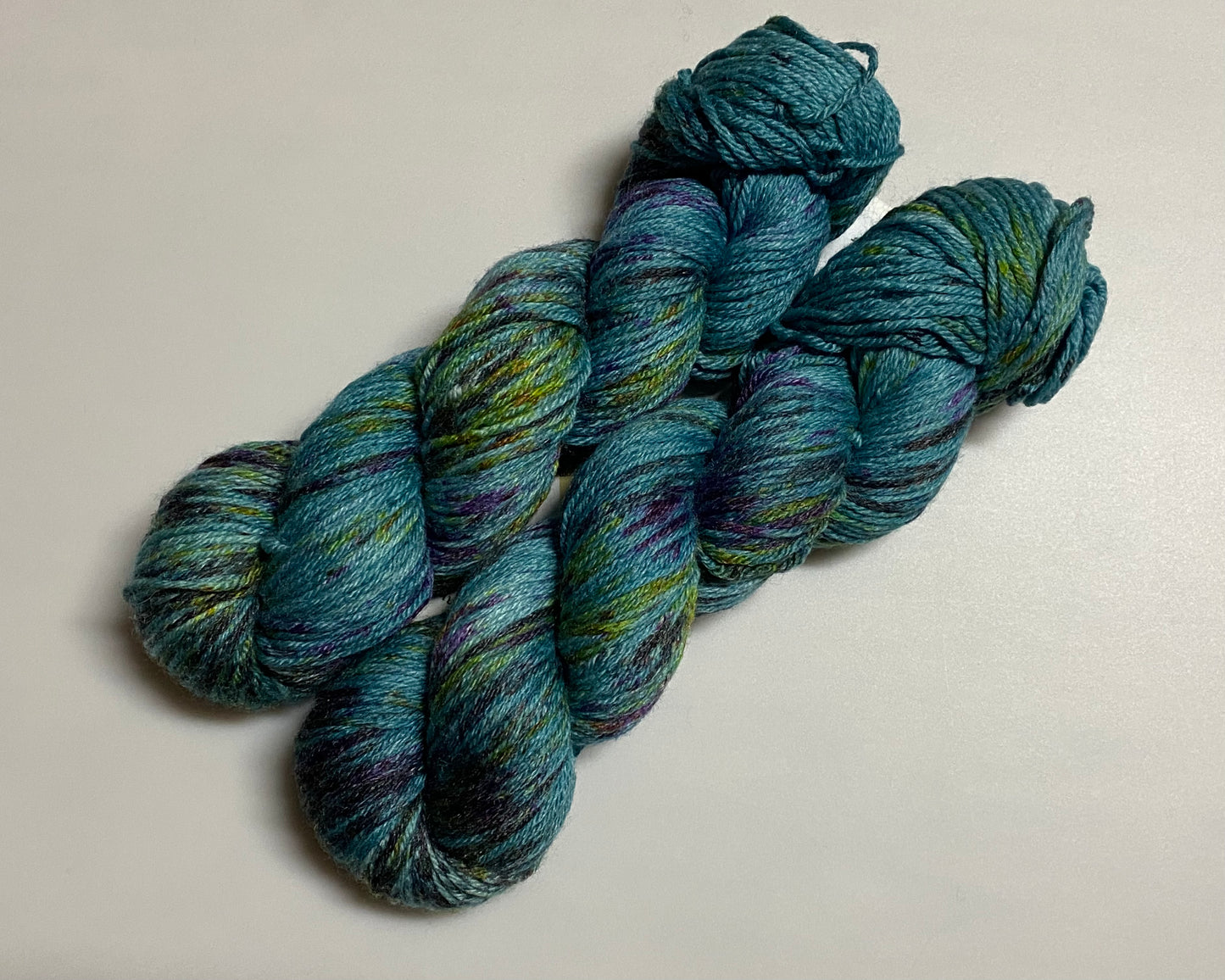 Merino Bambus DK handgefärbtes Merinogarn mit Bambusfaser