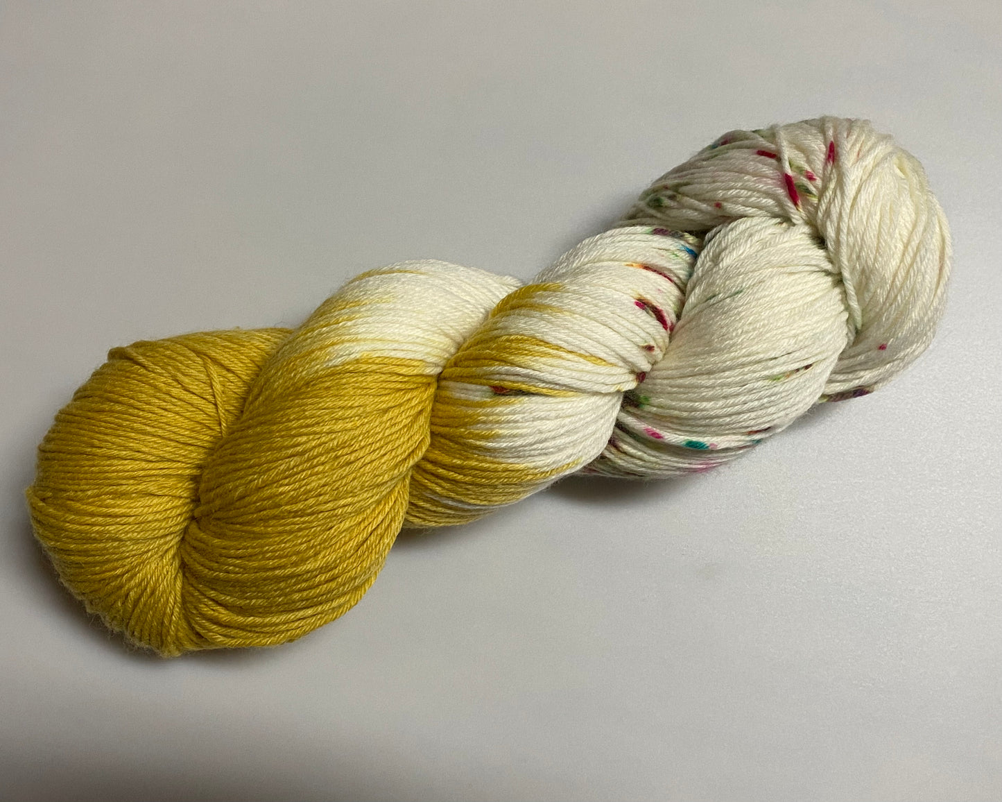 Fine Merino Socks 6-fach 150g handgefärbte Wolle