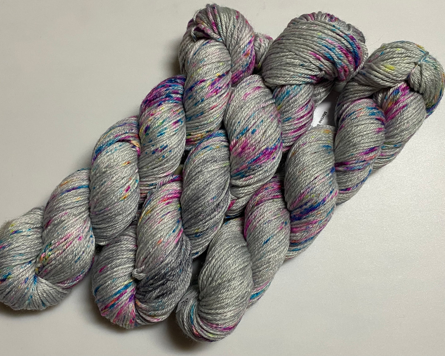 Merino Bambus DK handgefärbtes Merinogarn mit Bambusfaser