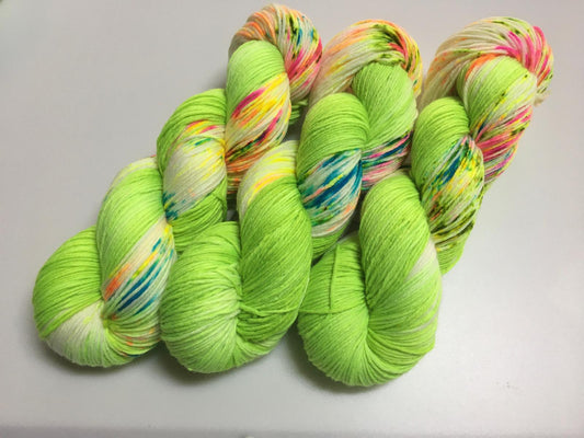 Fine Merino Socks 6 - fach handgefärbte Wolle - Sonjas Wollanstalt