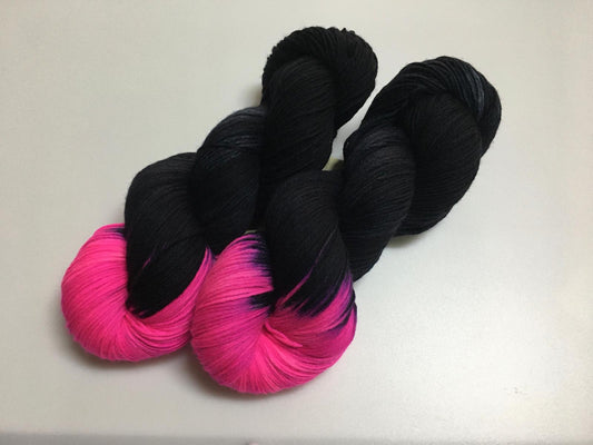 Fine Merino Socks 6 - fach handgefärbte Wolle - Sonjas Wollanstalt