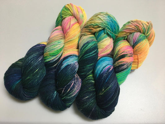 Fine Merino Socks 6 - fach handgefärbte Wolle - Sonjas Wollanstalt