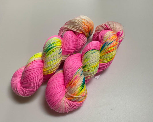 Fine Merino Socks 6 - fach handgefärbte Wolle - Sonjas Wollanstalt