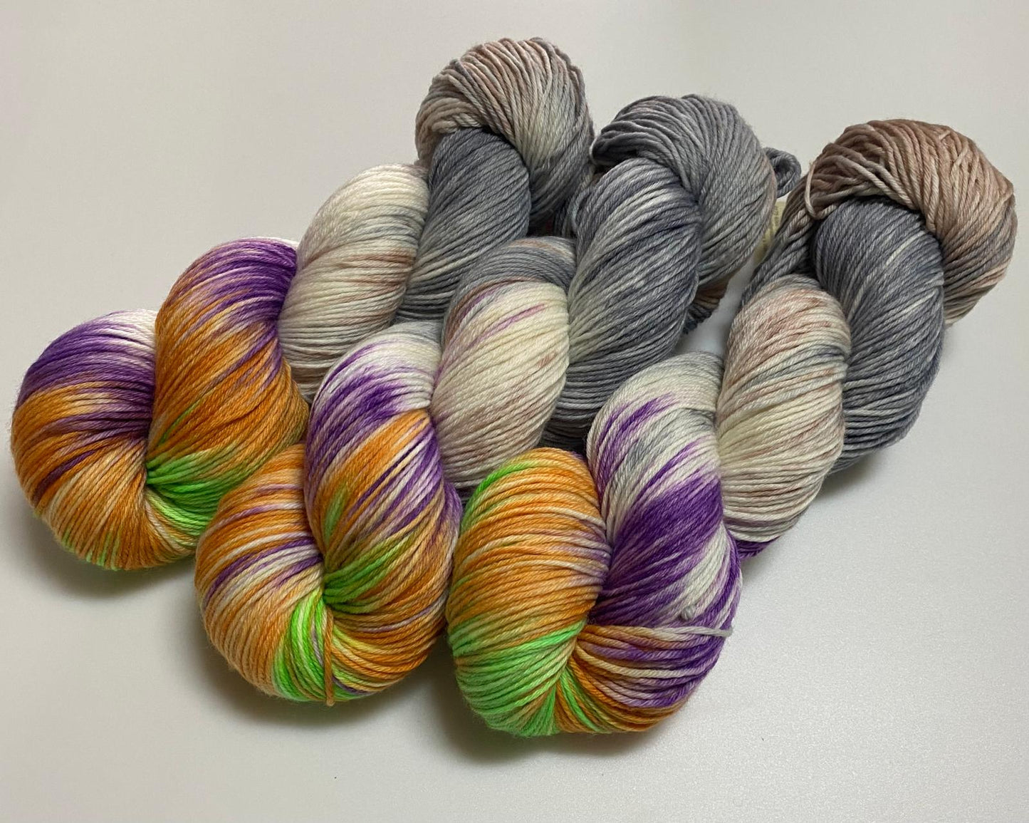 Fine Merino Socks 6 - fach 150g handgefärbte Wolle - Sonjas Wollanstalt