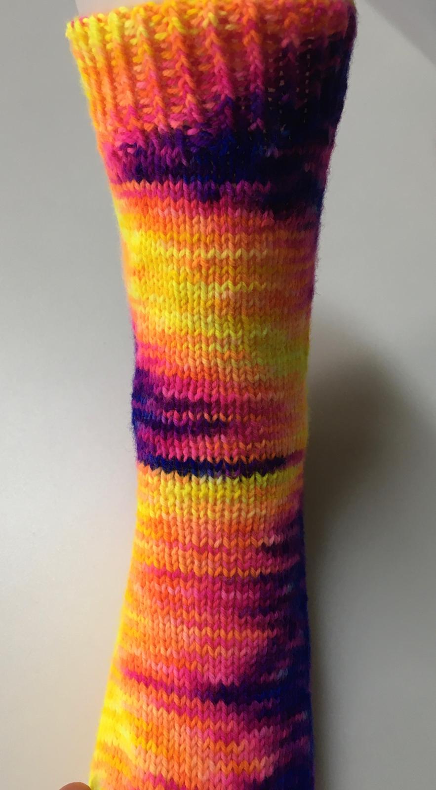 Fine Merino Socks 6 - fach handgefärbte Wolle - Sonjas Wollanstalt