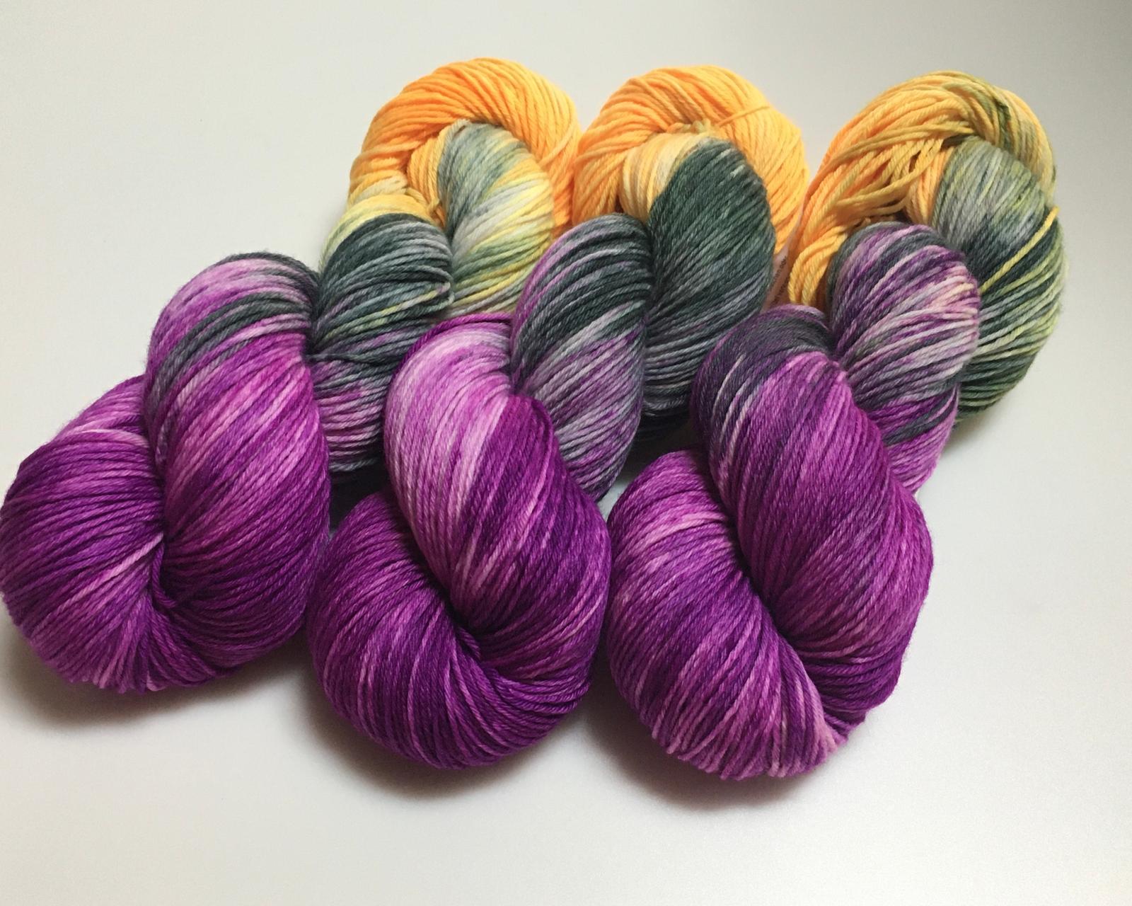 Fine Merino Socks 6 - fach handgefärbte Wolle - Sonjas Wollanstalt