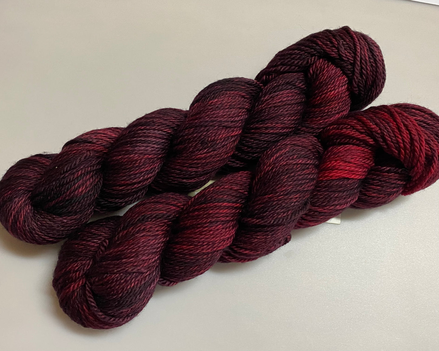 Merino 166 handgefärbtes Merinogarn 100g