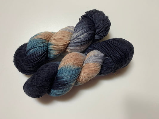 Fernersowo handgefärbte Wolle 4-fach (Kopie)