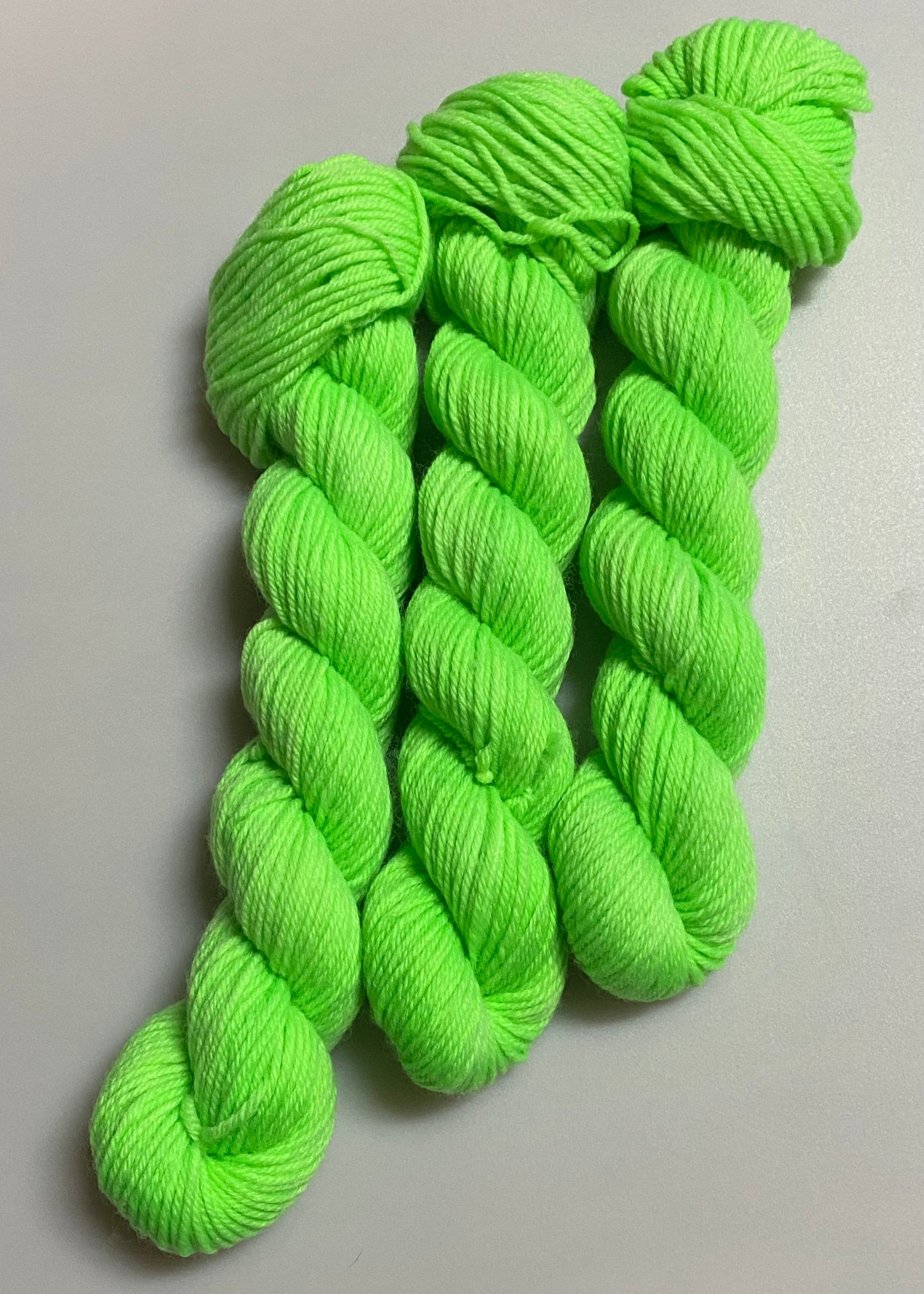 Fine Merino Socks ca. 20g handgefärbte Wolle