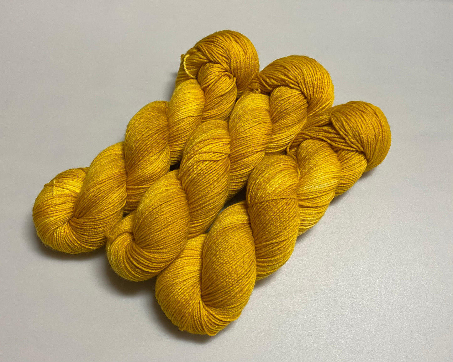 Fine Merino Socks 4-fach 100g handgefärbte Wolle