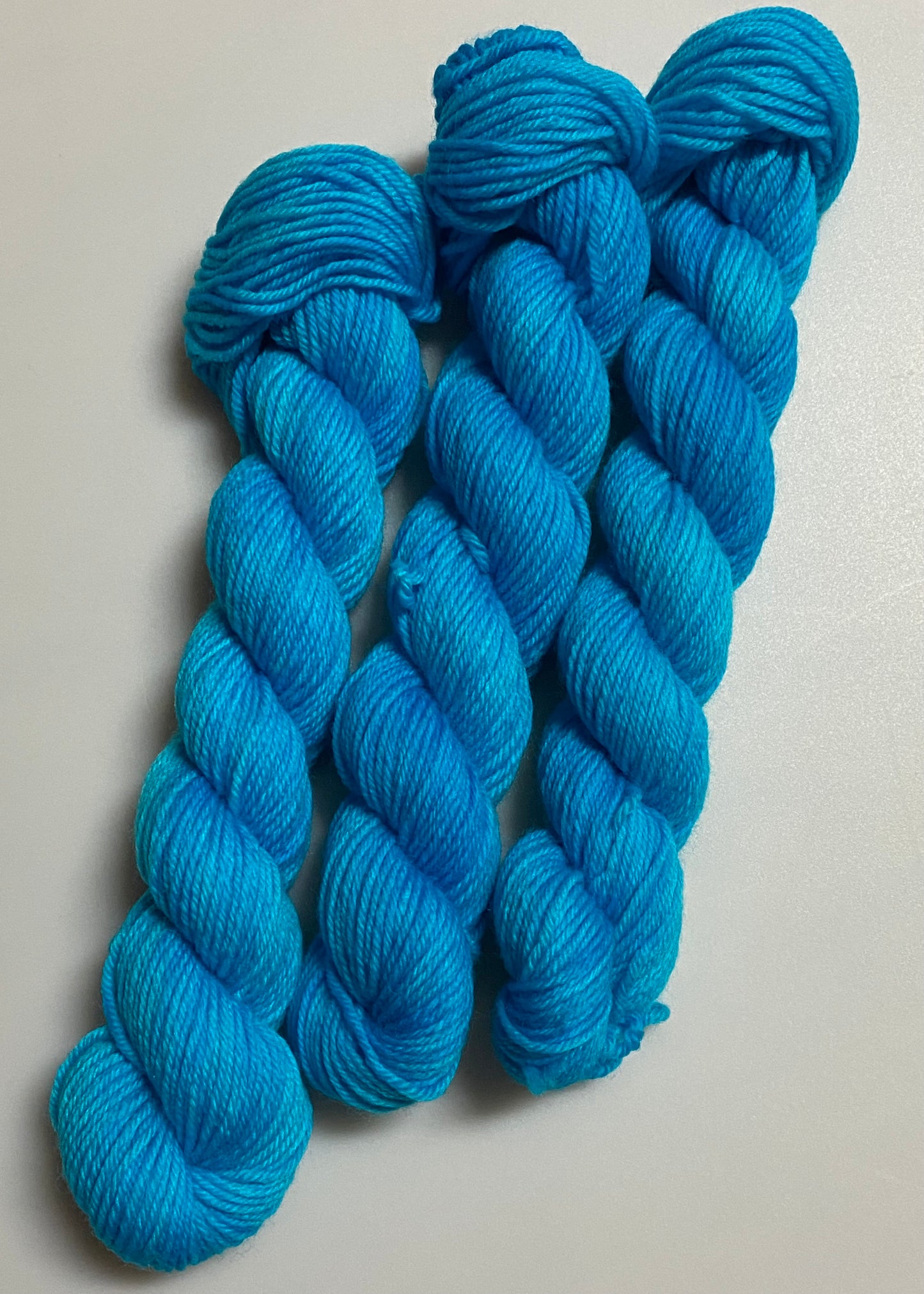 Fine Merino Socks ca. 20g handgefärbte Wolle