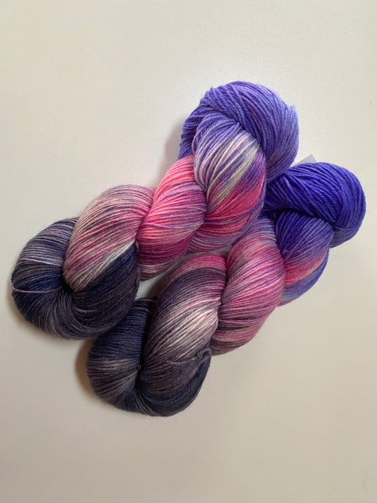 Fernersowo handgefärbte Wolle 4-fach