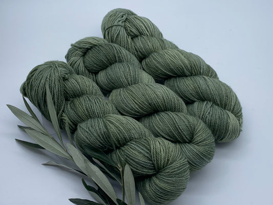 Rami Deluxe handgefärbte Wolle