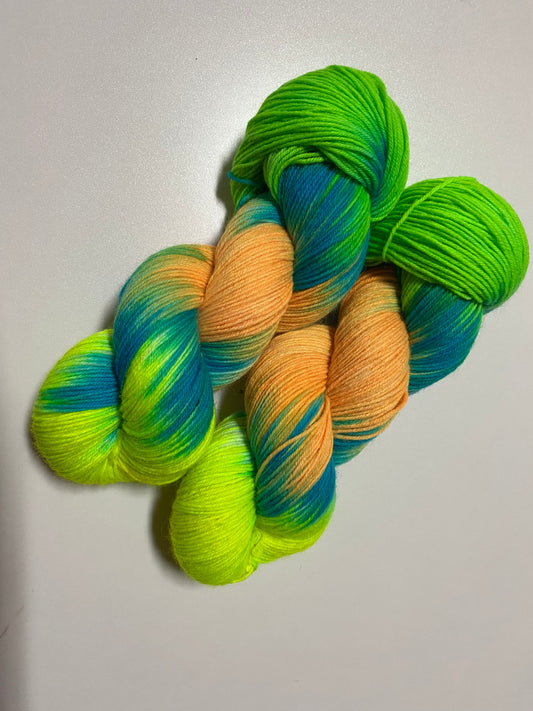 Fernersowo handgefärbte Wolle 4-fach