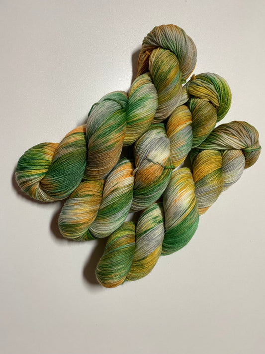 Hightwist, Handgefärbte Sockenwolle 4 Fach