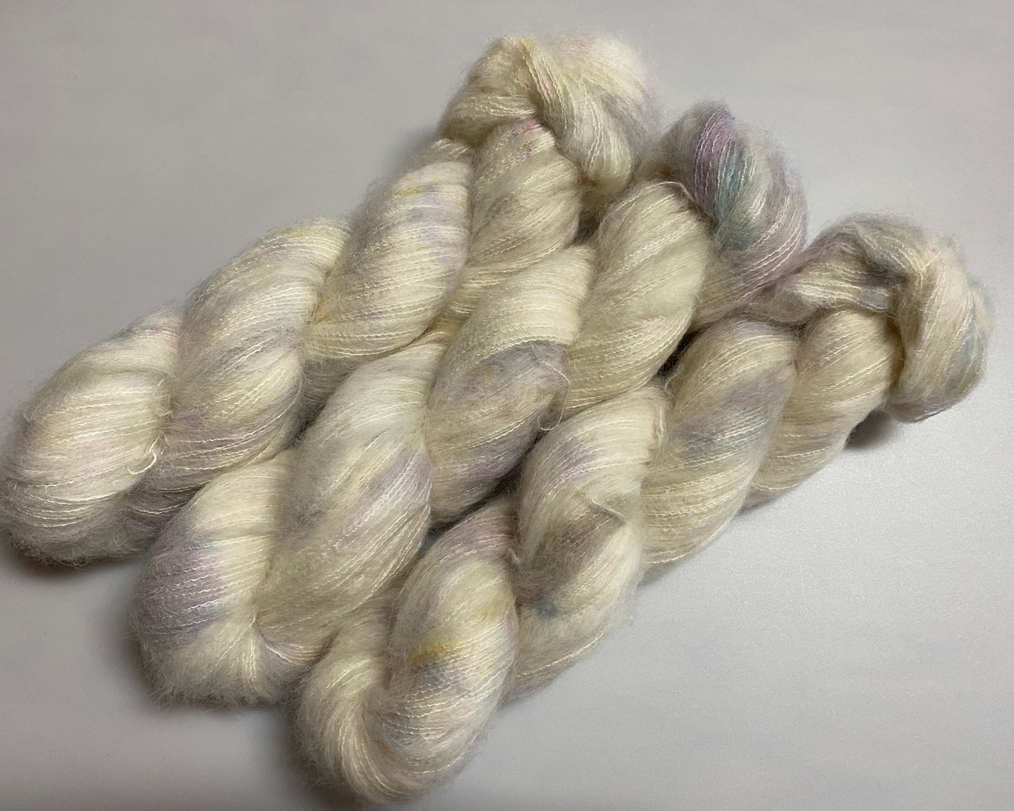 Dreamcloud  Alpaka / Seide, handgefärbt 50g