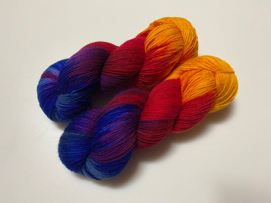 Fernersowo handgefärbte Wolle 4-fach