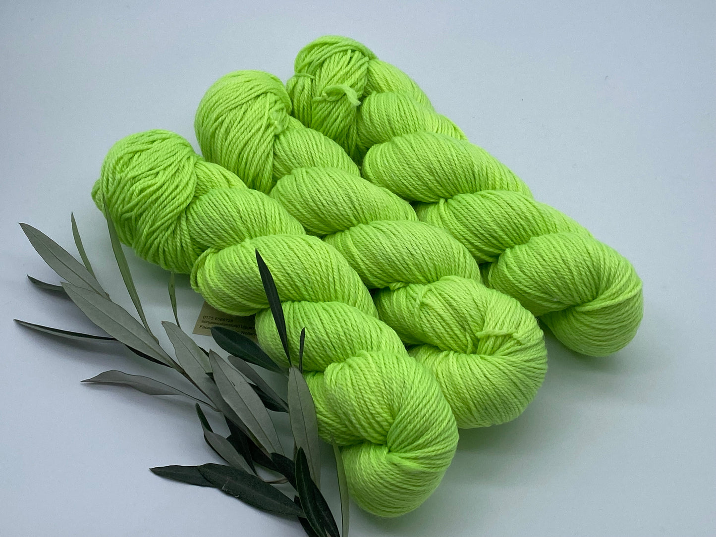 Rami Deluxe handgefärbte Wolle