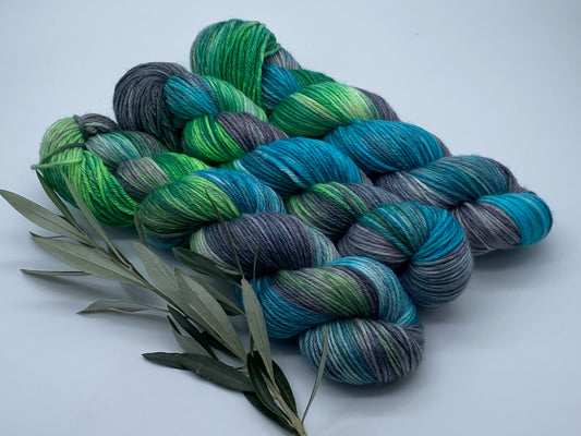 Merino Bambus DK  handgefärbtes Merinogarn mit Bambusfaser