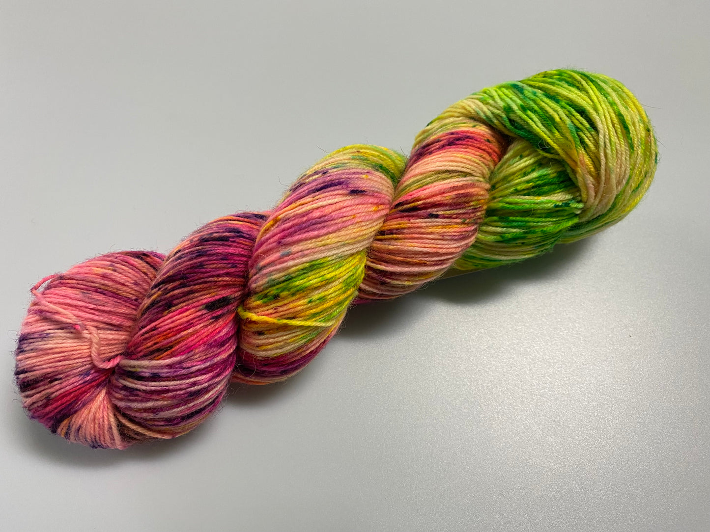 Basicsocks handgefärbte Sockenwolle