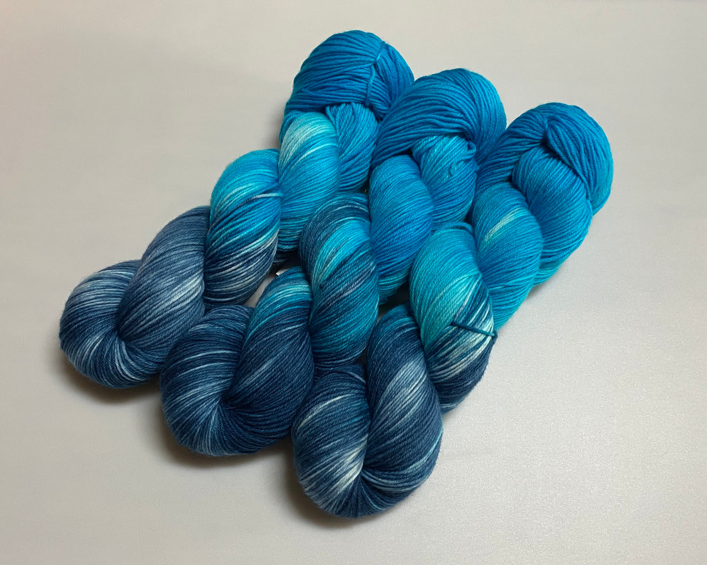Fine Merino Socks 4-fach 100g handgefärbte Wolle