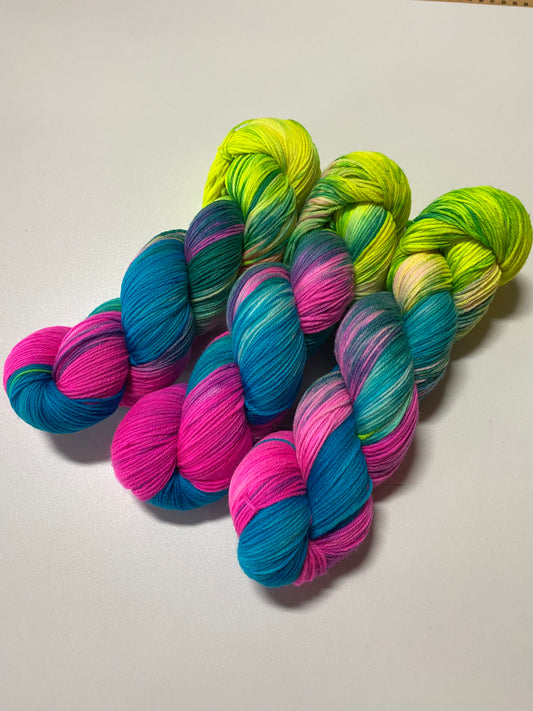 Hightwist, Handgefärbte Sockenwolle 4 Fach